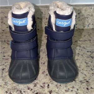 Cat & Jack size 8 Navy Kids Boots